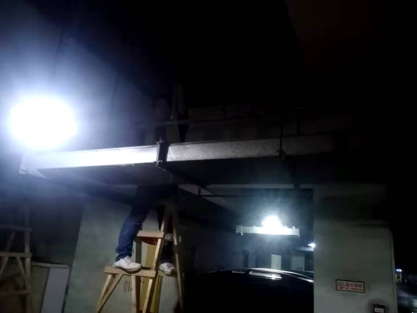 消防噴淋如何安裝？廚房噴淋在消防改造時(shí)候需要移位嗎？